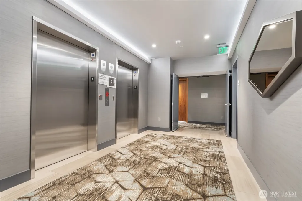 188 Bellevue Way NE Bellevue WA 98004