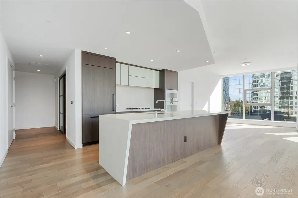 188 Bellevue Way NE Bellevue WA 98004