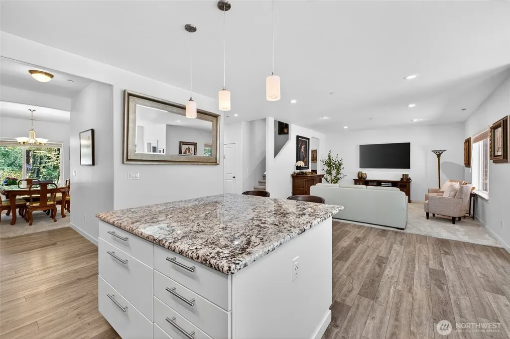 11232 Crescent Valley Dr NW Gig Harbor WA 98332