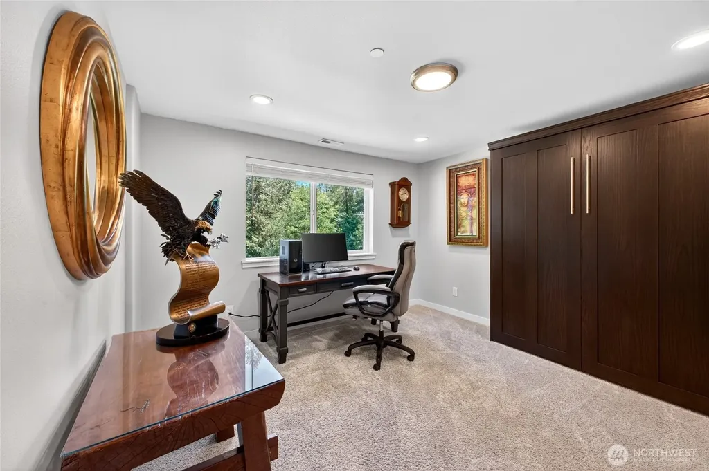 11232 Crescent Valley Dr NW Gig Harbor WA 98332