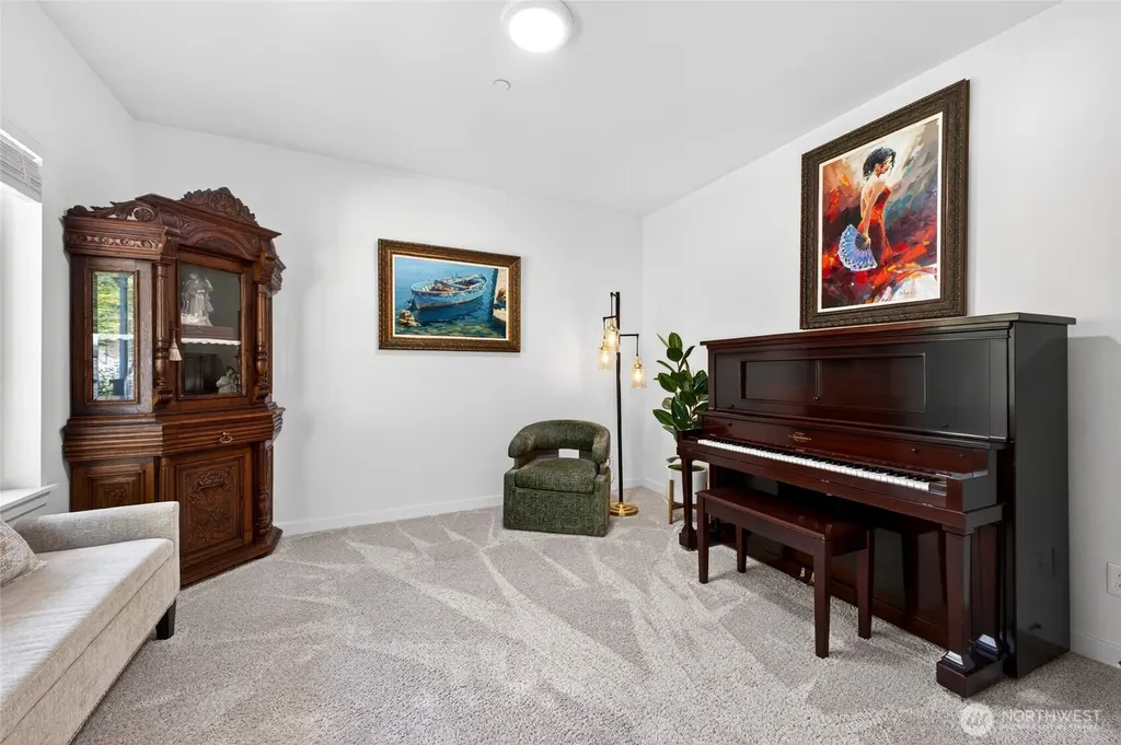 11232 Crescent Valley Dr NW Gig Harbor WA 98332