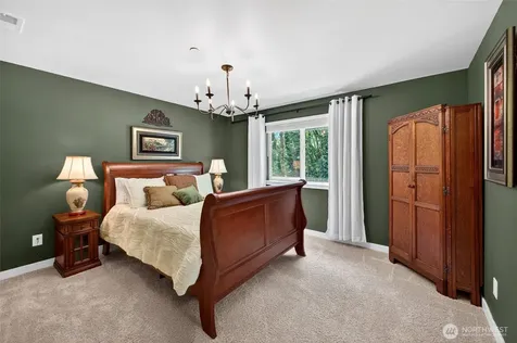 11232 Crescent Valley Dr NW Gig Harbor WA 98332