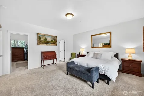11232 Crescent Valley Dr NW Gig Harbor WA 98332