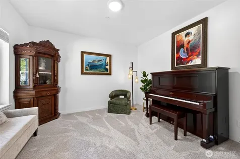 11232 Crescent Valley Dr NW Gig Harbor WA 98332