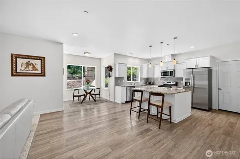 11232 Crescent Valley Dr NW Gig Harbor WA 98332