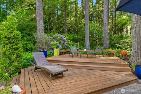 10621 Battle Point Drive NE Bainbridge Island WA 98110