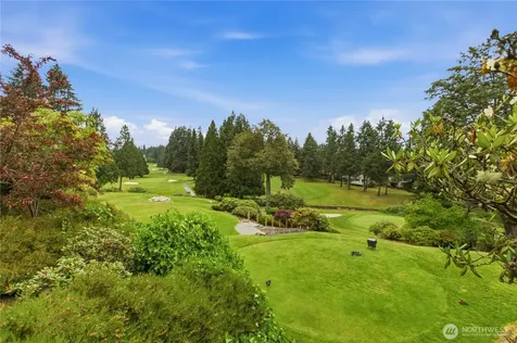 25506 142nd Avenue SE Kent WA 98042