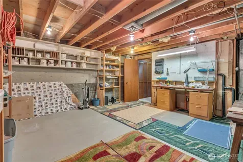 25506 142nd Avenue SE Kent WA 98042