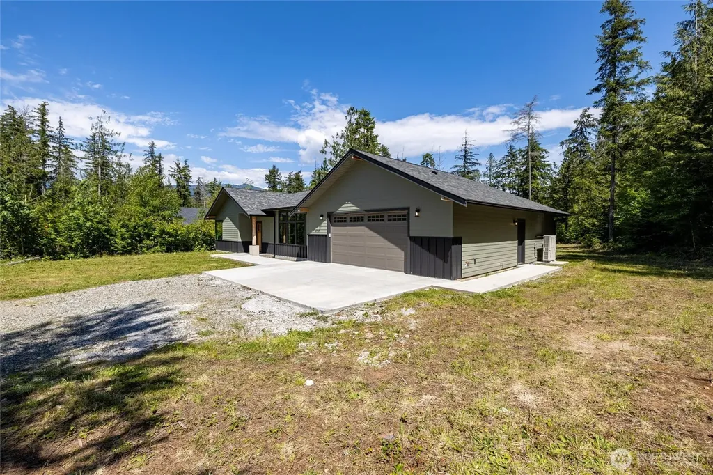 8733 Timberland Court Concrete WA 98237