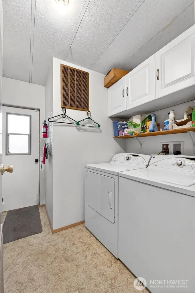 13413 Cedar Cir E Bonney Lake WA 98391