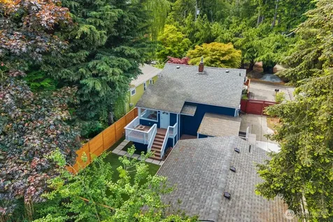 8604 29th Avenue NW Seattle WA 98117