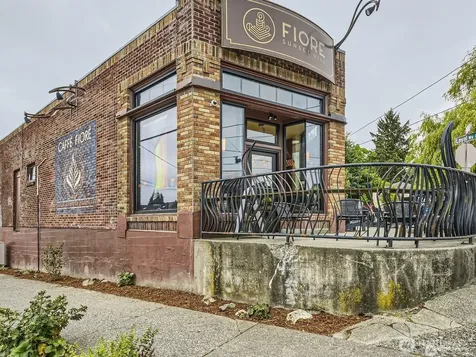 8604 29th Avenue NW Seattle WA 98117