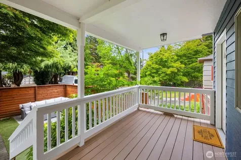 8604 29th Avenue NW Seattle WA 98117