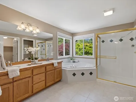 15810 62nd Ave SE Snohomish WA 98296