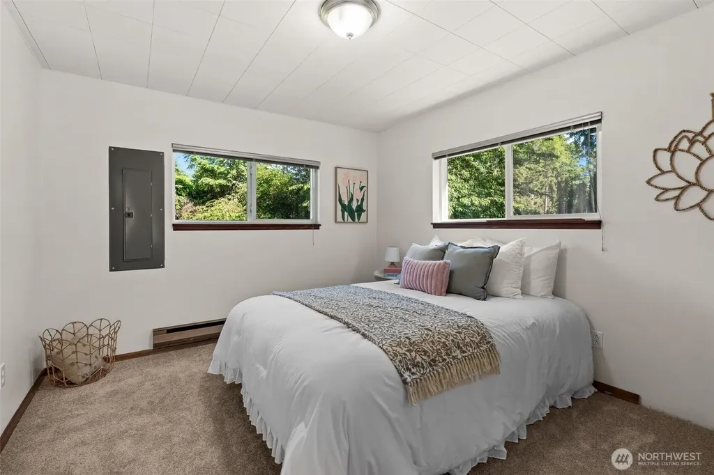 3931 Chico Way NW Bremerton WA 98312