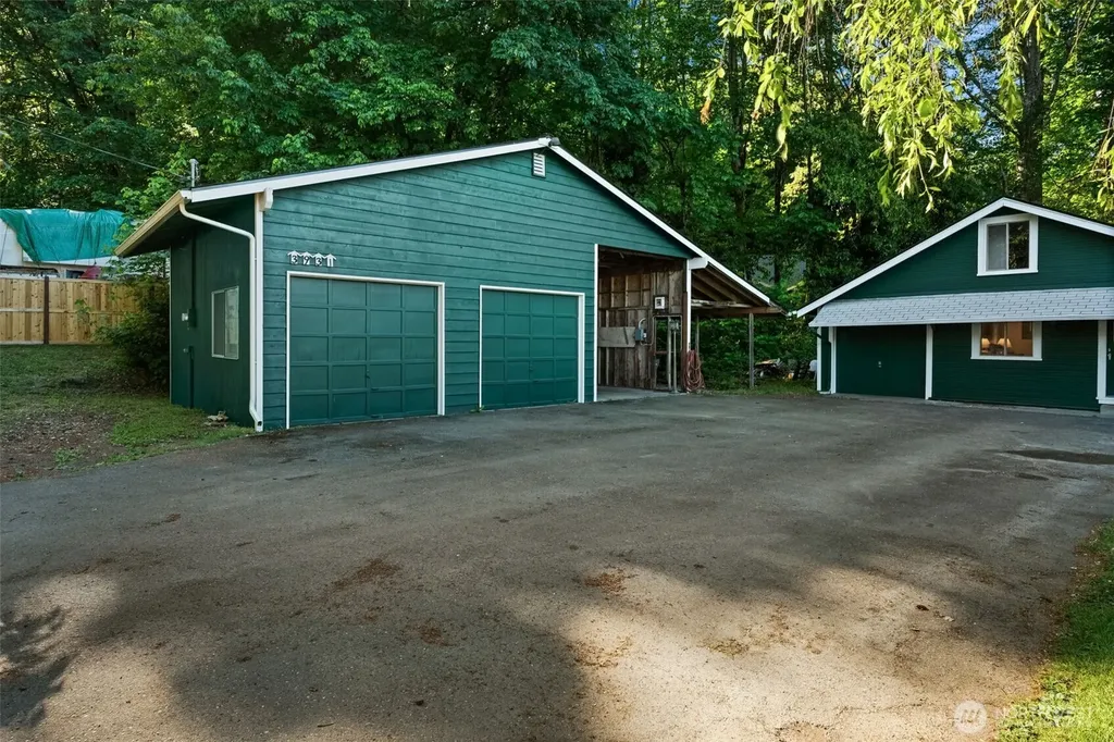 3931 Chico Way NW Bremerton WA 98312