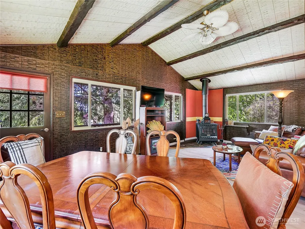 91 W Cedar Street Port Ludlow WA 98365