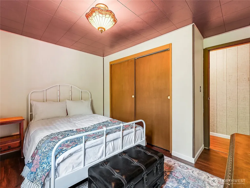 91 W Cedar Street Port Ludlow WA 98365