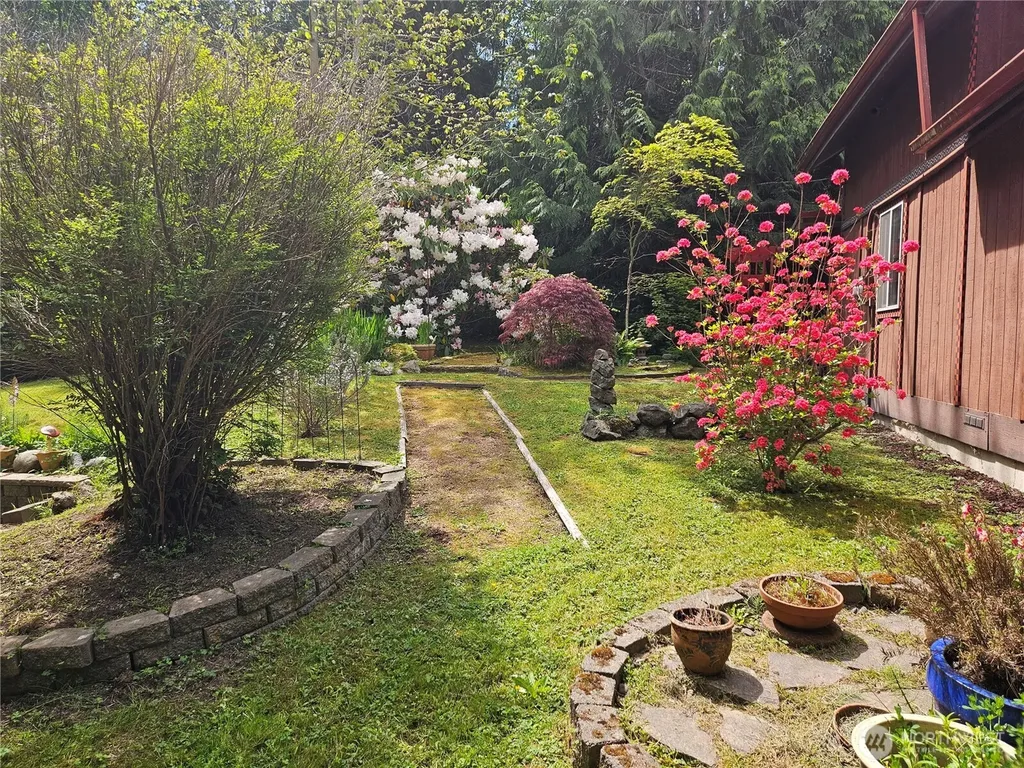 91 W Cedar Street Port Ludlow WA 98365