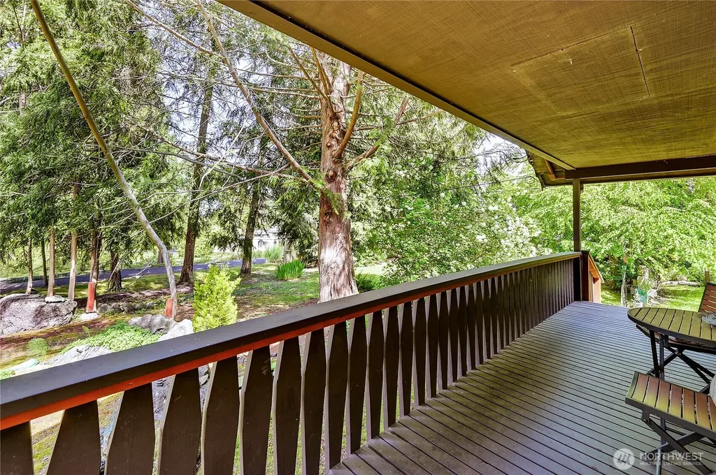 91 W Cedar Street Port Ludlow WA 98365