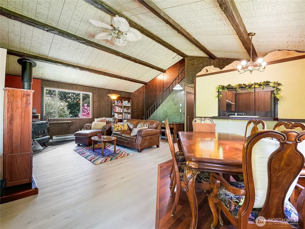 91 W Cedar Street Port Ludlow WA 98365