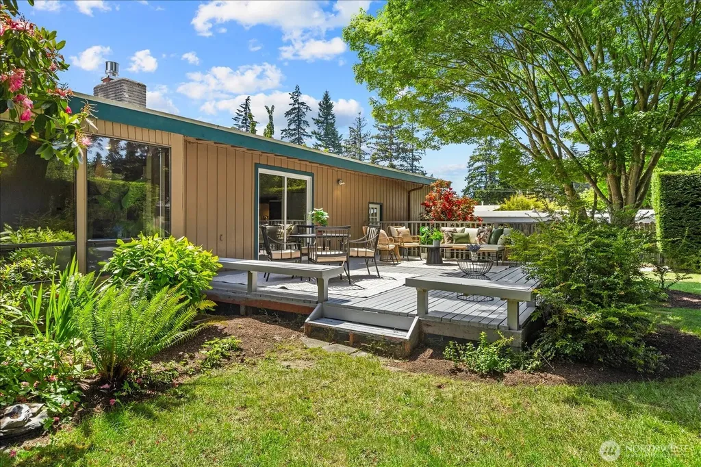 7111 191st Place SW Lynnwood WA 98036