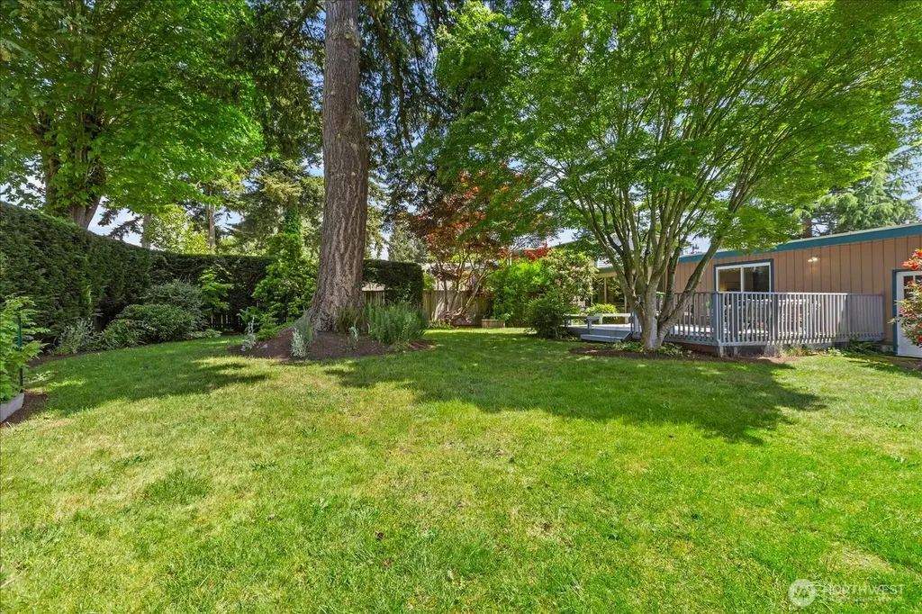 7111 191st Place SW Lynnwood WA 98036
