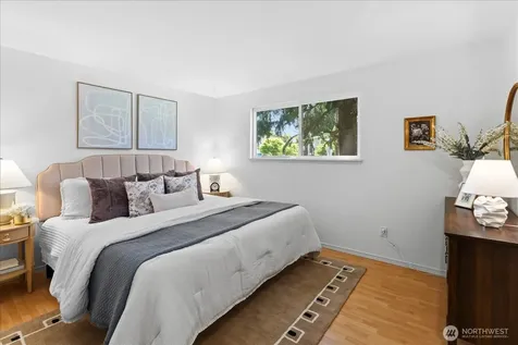 7111 191st Place SW Lynnwood WA 98036