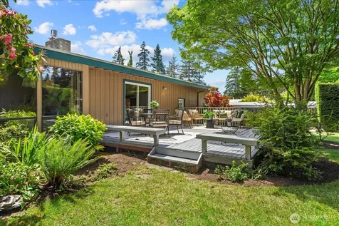 7111 191st Place SW Lynnwood WA 98036