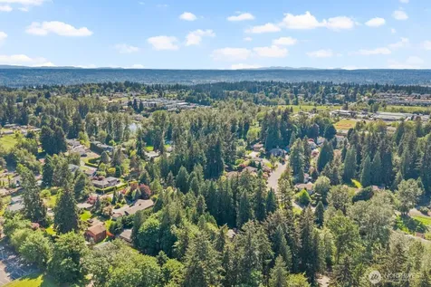 2225 107th Avenue E Edgewood WA 98372