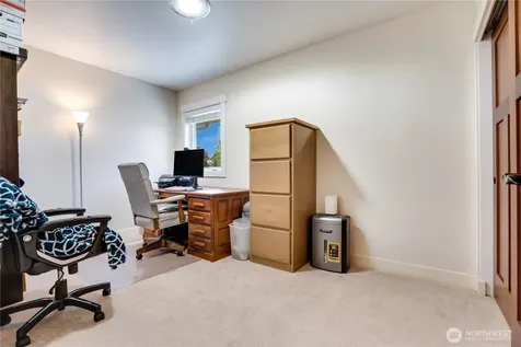 5332 N Commercial Street Ruston WA 98407