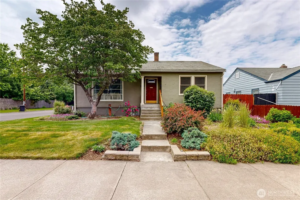 558 Juniper Street Walla Walla WA 99362
