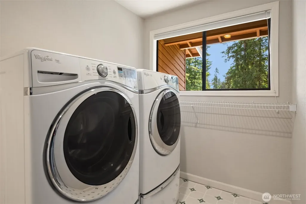118 171st Place SE Bothell WA 98012