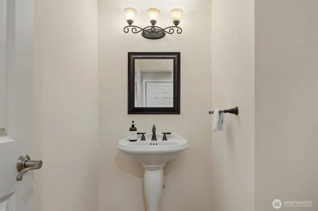 118 171st Place SE Bothell WA 98012