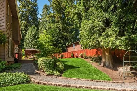 118 171st Place SE Bothell WA 98012