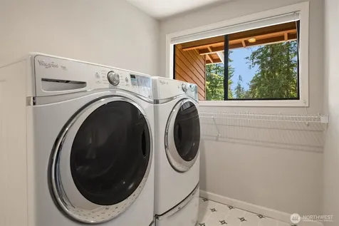 118 171st Place SE Bothell WA 98012