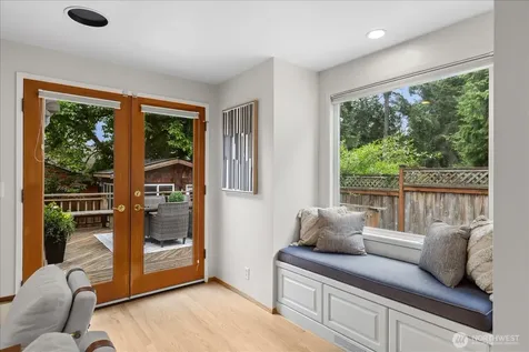 19120 3rd Avenue NE Shoreline WA 98155