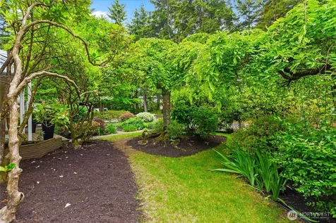19120 3rd Avenue NE Shoreline WA 98155