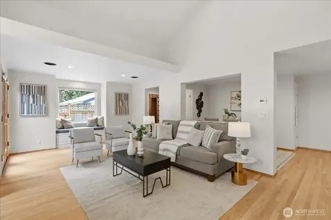 19120 3rd Avenue NE Shoreline WA 98155
