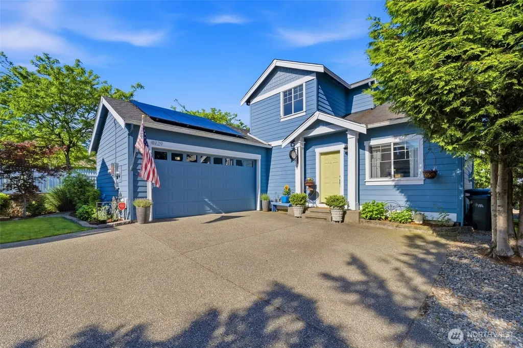 4929 Baltic Street Gig Harbor WA 98332