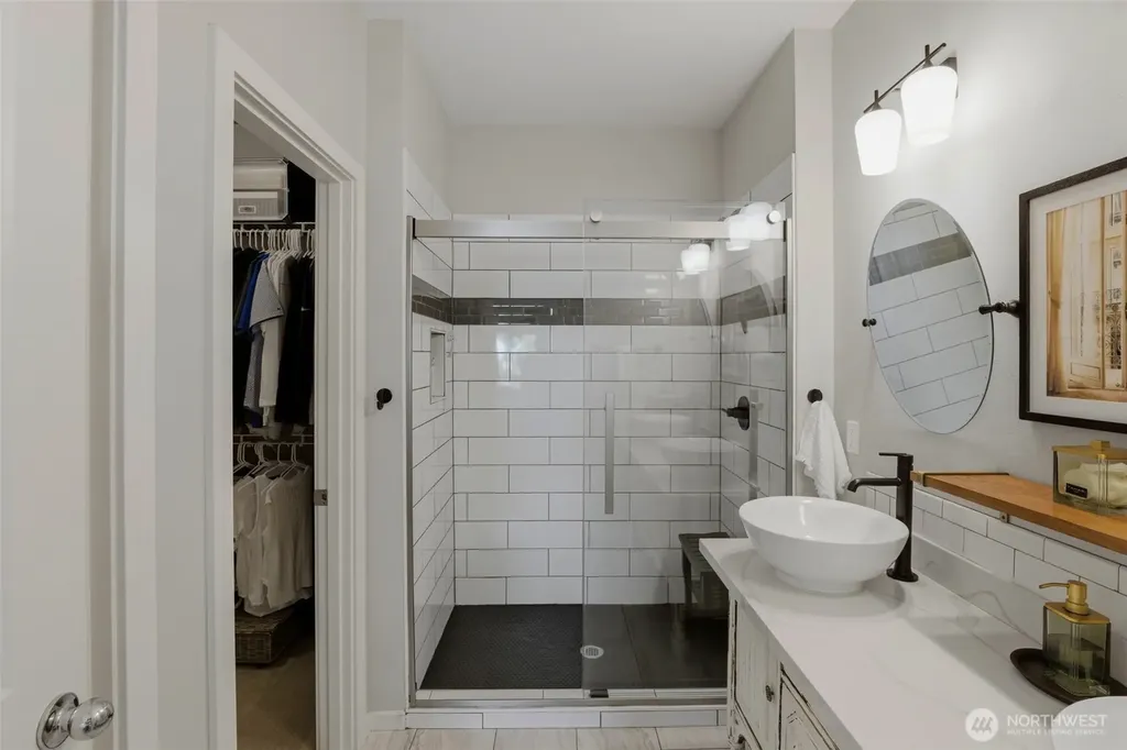 4929 Baltic Street Gig Harbor WA 98332