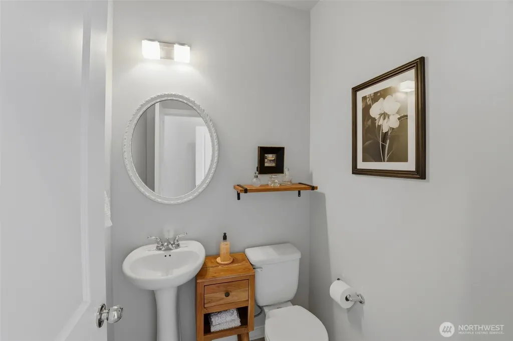 4929 Baltic Street Gig Harbor WA 98332