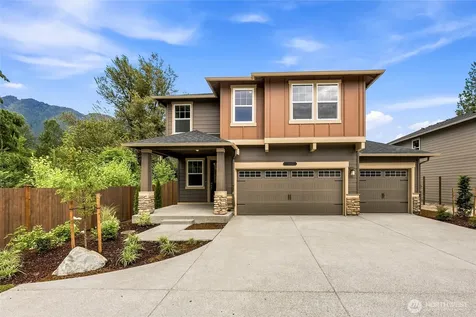 1185 Clearwater Way SE North Bend WA 98045