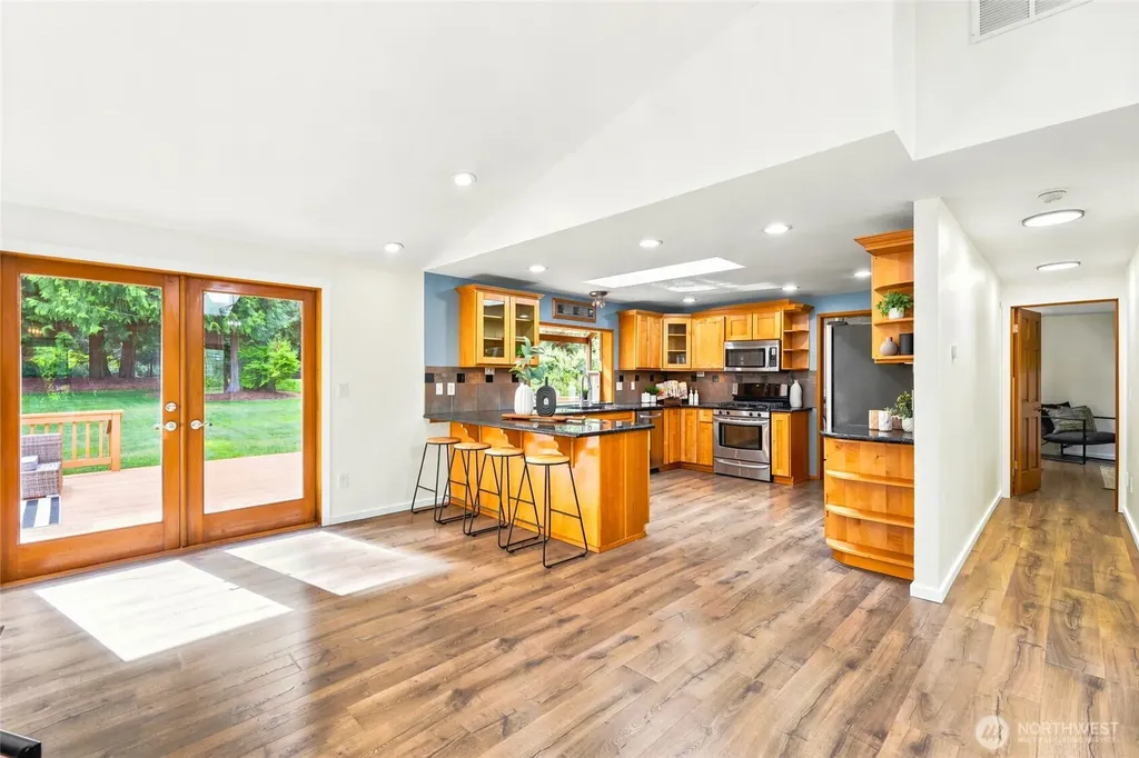 21526 Ave SE Snohomish WA 98296