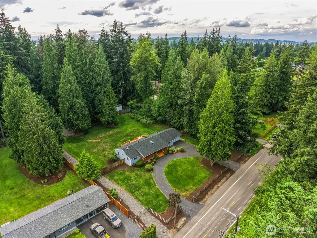 21526 Ave SE Snohomish WA 98296