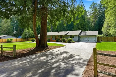 21526 Ave SE Snohomish WA 98296