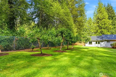 21526 Ave SE Snohomish WA 98296