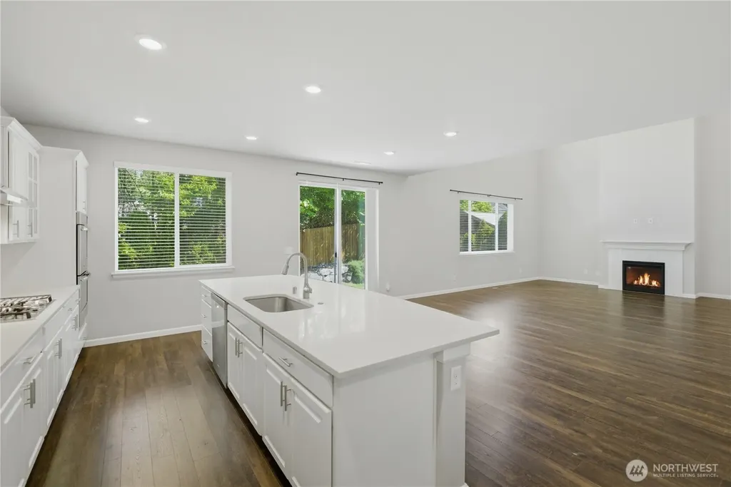 1203 105th Avenue Ct E Edgewood WA 98372
