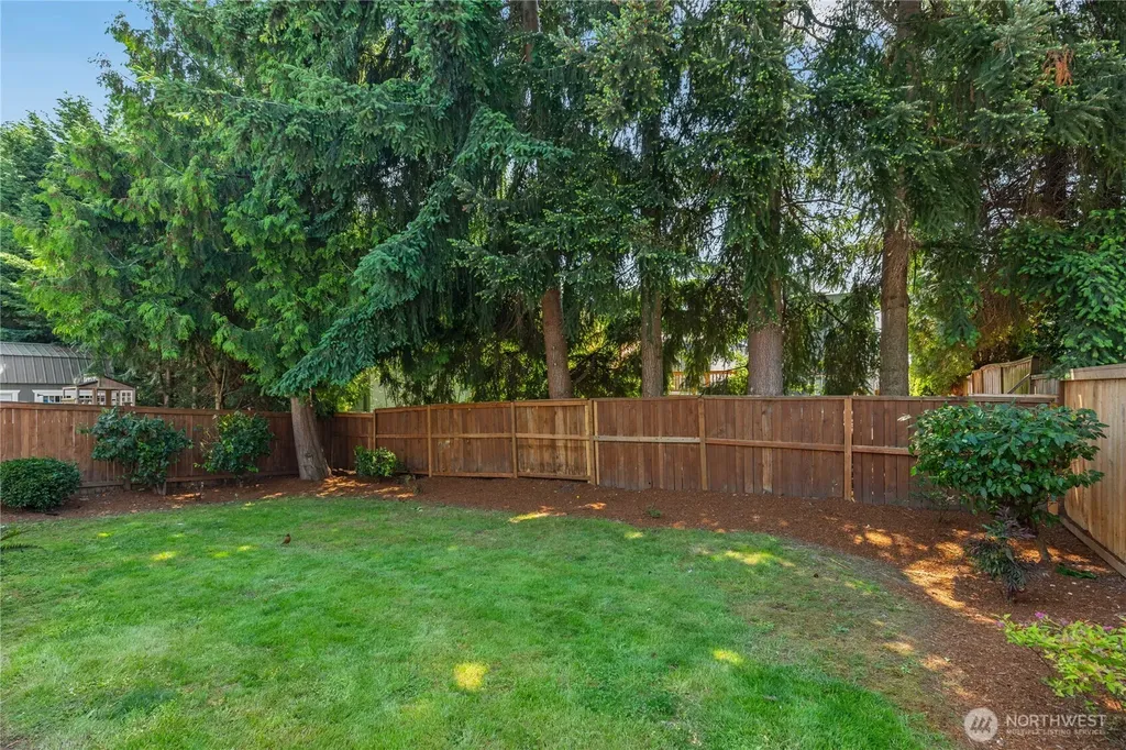 619 8th Avenue Kirkland WA 98033