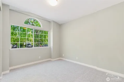 619 8th Avenue Kirkland WA 98033